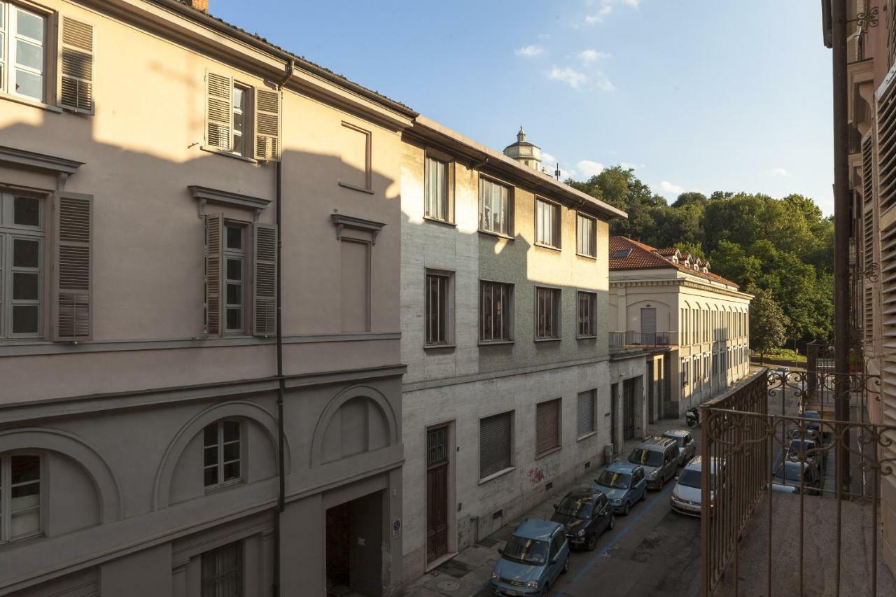 Dimora Del Bonsignore Turín Exterior foto